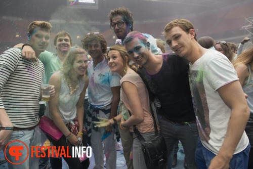 Sfeerfoto Holi Festival Of Colours Amsterdam 2013