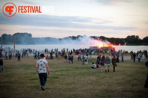 Sfeerfoto Down The Rabbit Hole 2015