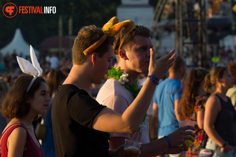 Sfeerfoto Down The Rabbit Hole 2018