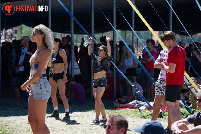Sfeerfoto Down The Rabbit Hole 2018
