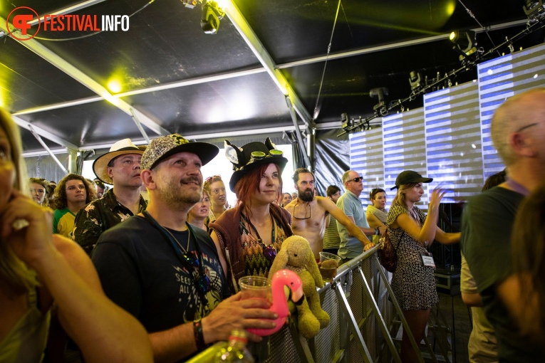 Sfeerfoto Down The Rabbit Hole 2018
