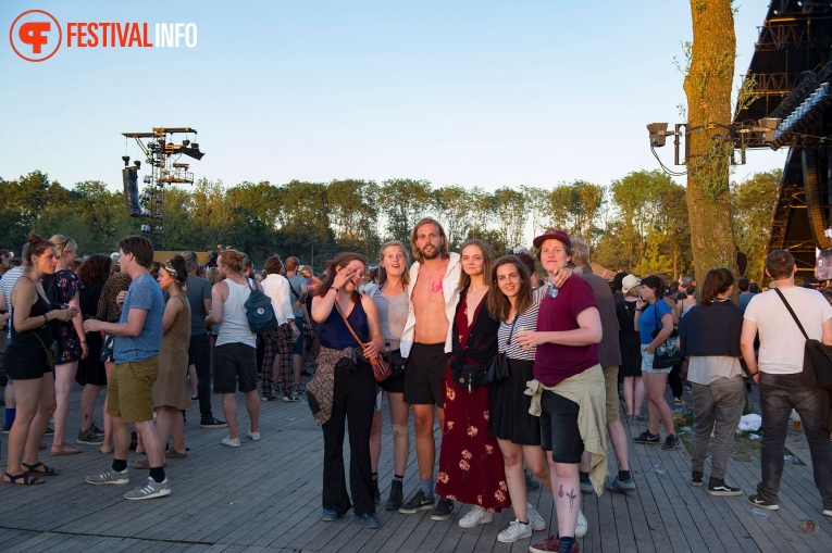 Sfeerfoto Down The Rabbit Hole 2018