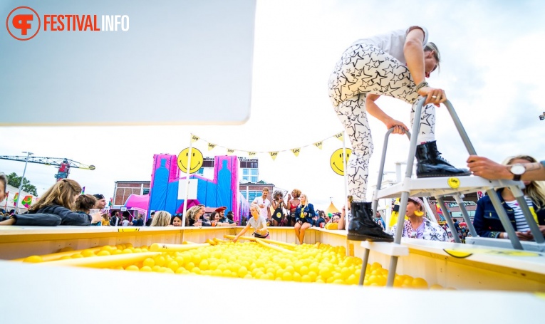 Sfeerfoto Elrow Town Festival