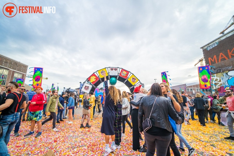 Sfeerfoto Elrow Town Festival