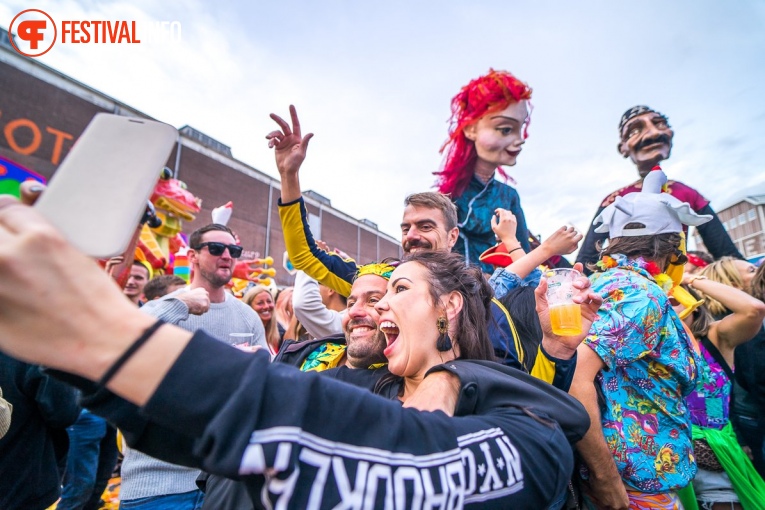 Sfeerfoto Elrow Town Festival