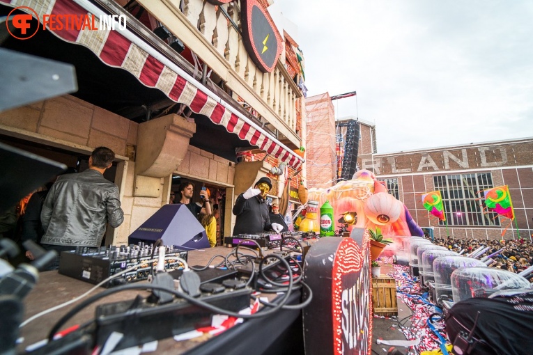 Sfeerfoto Elrow Town Festival
