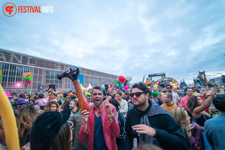 Sfeerfoto Elrow Town Festival