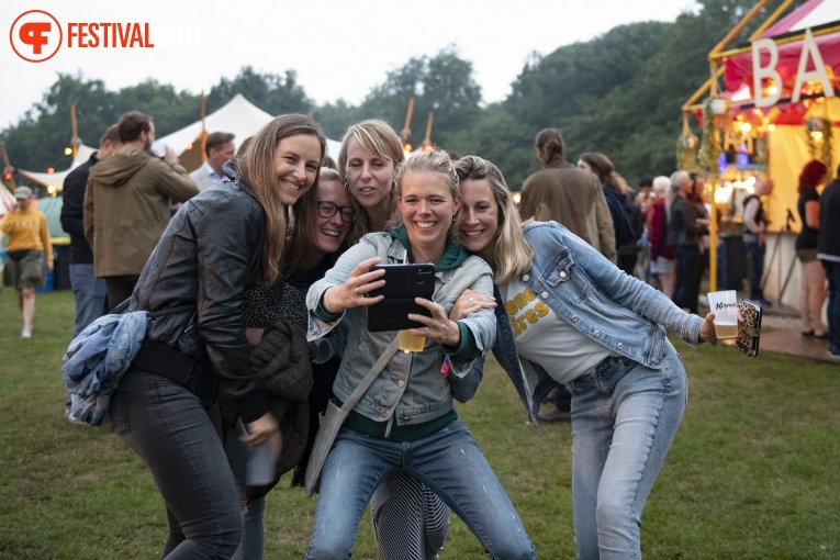 Sfeerfoto Welcome to the Village 2019