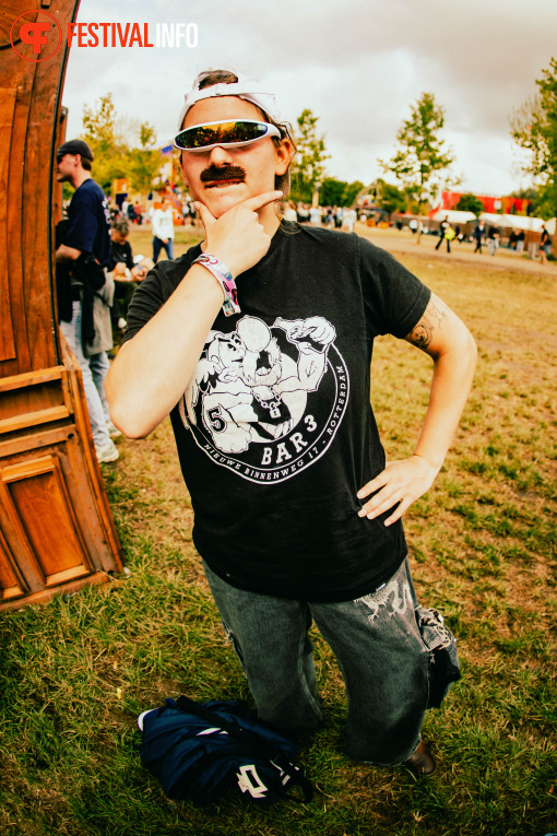 Sfeerfoto Down The Rabbit Hole 2025