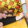 Sfeerfoto Pinkpop 2013 - Signeersessies - dag 1