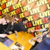 Sfeerfoto Pinkpop 2013 - Signeersessies - dag 1