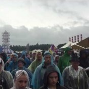 Video: Yuri van Gelder trekt veel Lowlands-publiek naar de Alpha