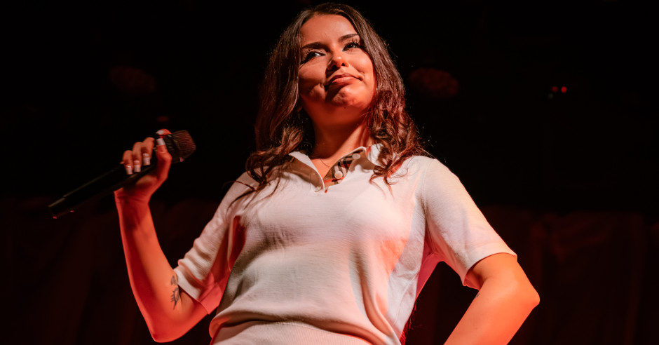 Festivalinfo review: Lexa Gates - 26/06 - Melkweg
