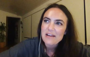 Video: Julia Stone: new album Sixty Summers is a 'multifaceted reflection on being human'