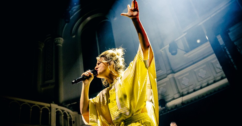 Festivalinfo review: Selah Sue - 14/12 - Paradiso