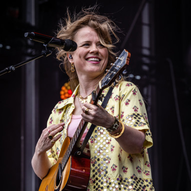 Ilse DeLange