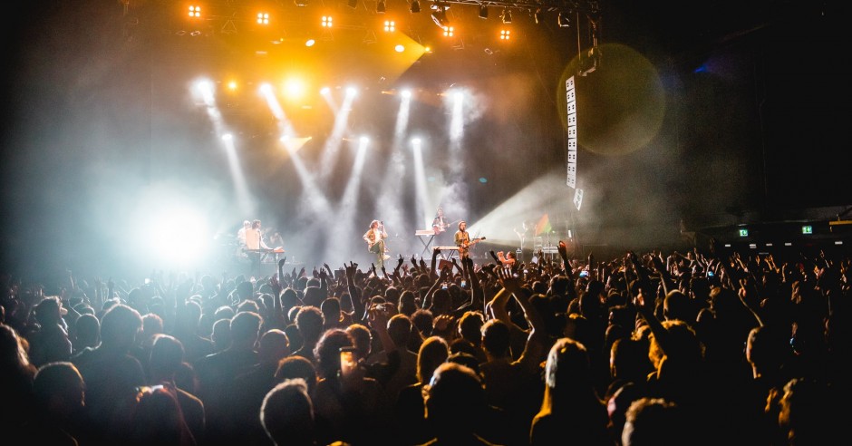 Festivalinfo review: Bazart - 25/11 - Poppodium 013