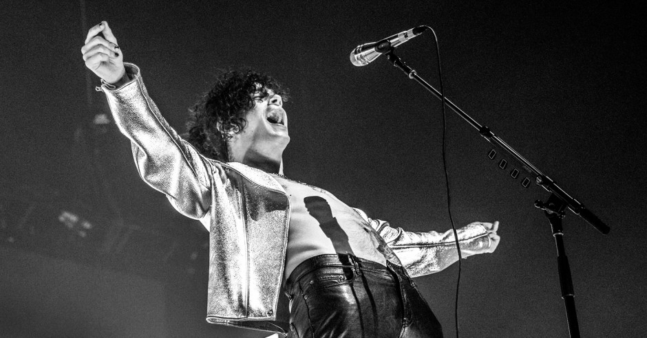 Bekijk de The 1975 - 01/04 - Heineken Music Hall foto's