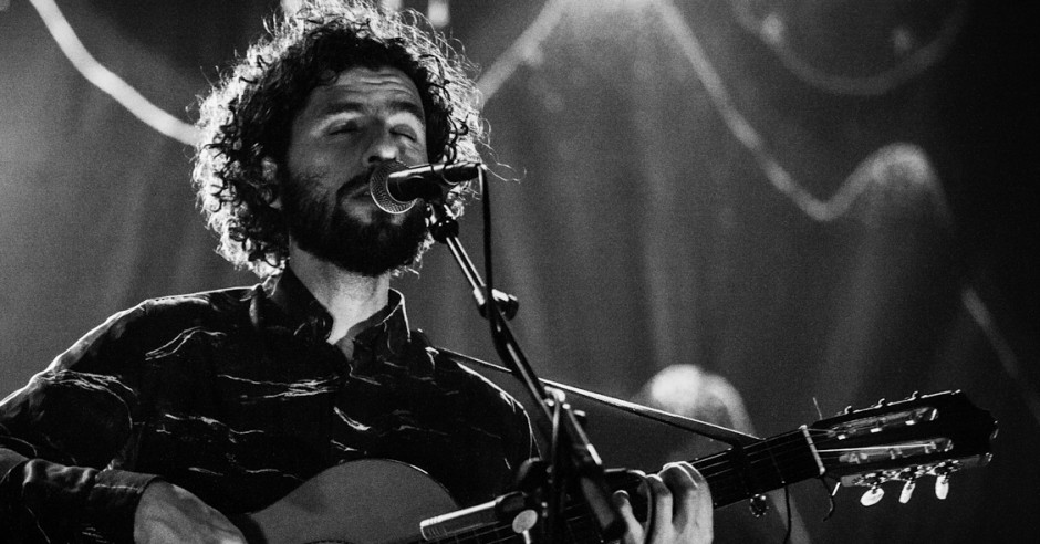 Bekijk de Jose Gonzalez - 10/12 - TivoliVredenburg foto's