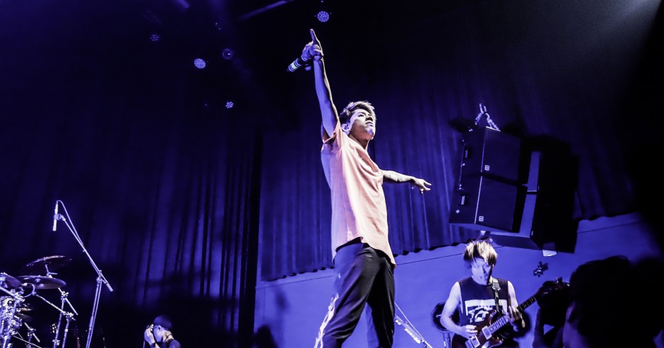 Bekijk de One Ok Rock - 10/12  - TivoliVredenburg foto's