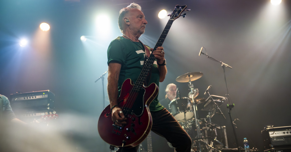 Bekijk de Peter Hook & The Light - 17/03 - Melkweg foto's