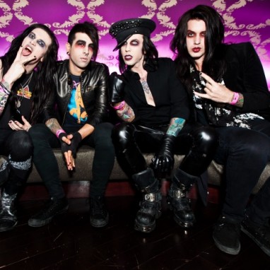 Vampires Everwhere!