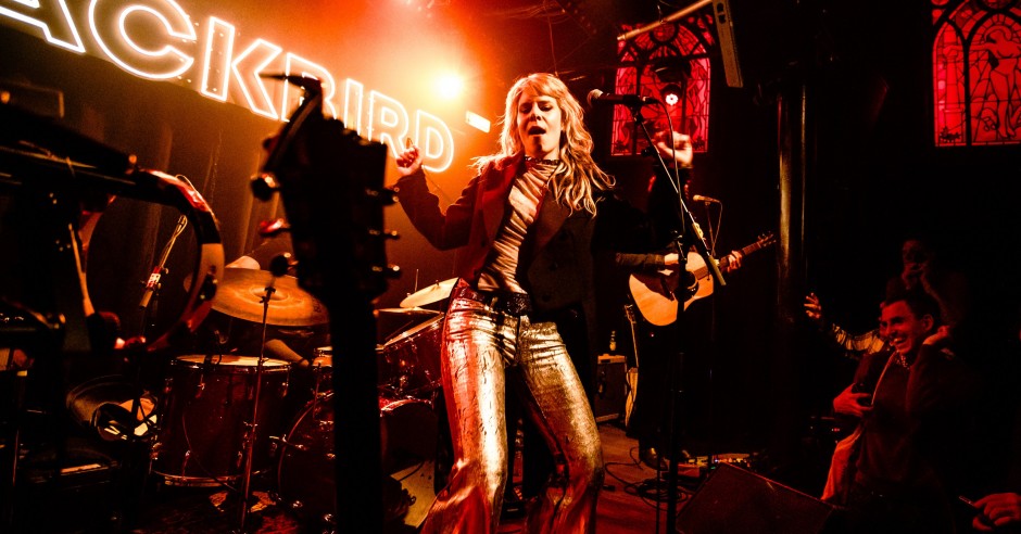 Festivalinfo review: Blackbird - 12/12 - Bitterzoet