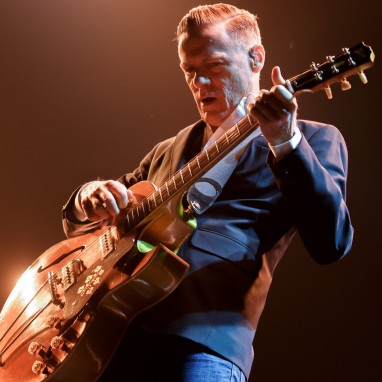 Bryan Adams