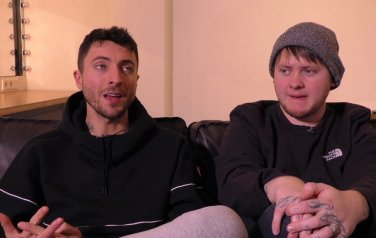 Video: Bring Me The Horizon gaat op AMO voor 'instinct boven formule'