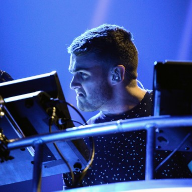 review: Disclosure - 05/02 - HMH Disclosure