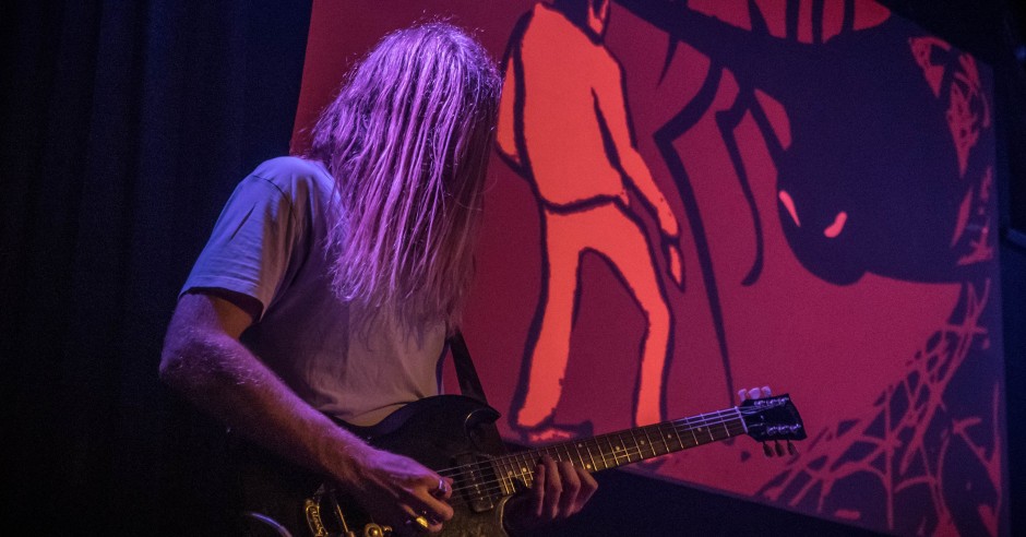Festivalinfo review: Psychedelic Porn Crumpets - 31/10 - Bitterzoet