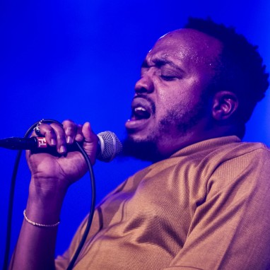 review: Durand Jones & the Indications - 25/01 - Paradiso Noord (Tolhuistuin) Durand Jones & the Ind