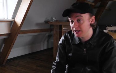 Video: DMA's: 'Hoe belangrijk de fans ook zijn, we maken ten eerste muziek voor onszelf'