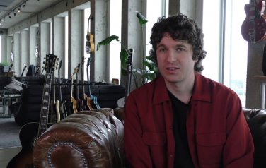 Video: Nieuw album The Kooks gaat tegen de stroom in