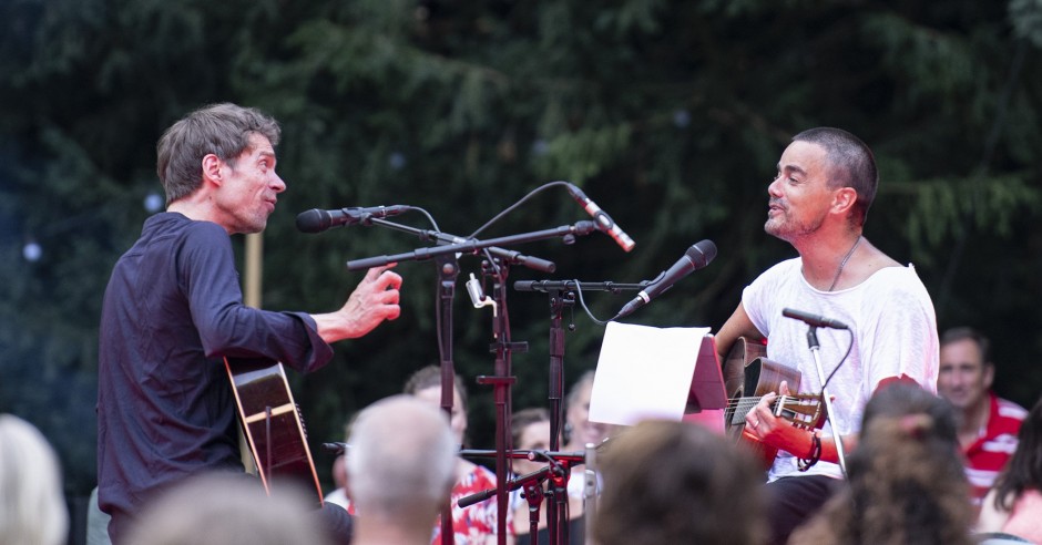 Bekijk de Dinand Woesthoff - 06/08 - Openluchttheater Amsterdamse Bos foto's