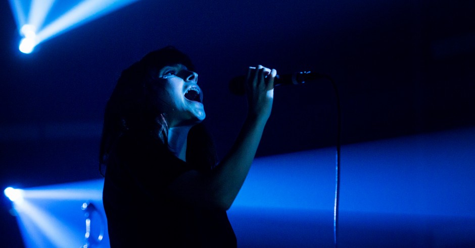 Bekijk de CHVRCHES - 13/11 - Melkweg foto's