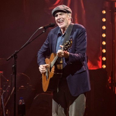 review: James Taylor - 05/10 - AFAS Live James Taylor