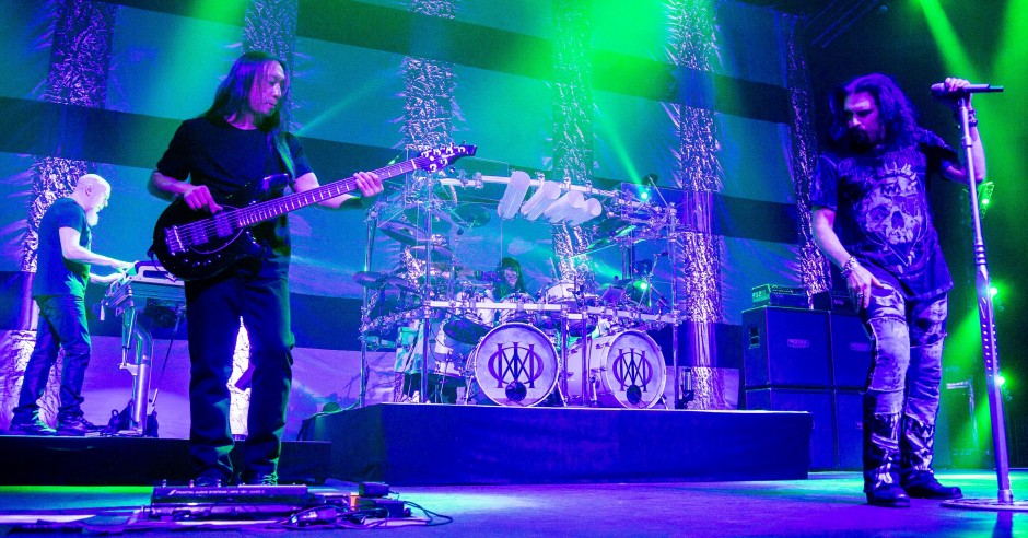 Bekijk de Dream Theater - 08/02 - 013 foto's