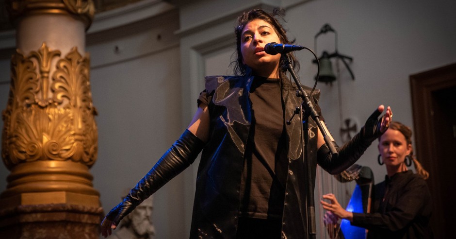 Festivalinfo review: Arooj Aftab - 14/06 - De Duif/Paradiso