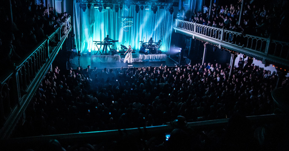 Festivalinfo review: Griff - 19/11 - Paradiso