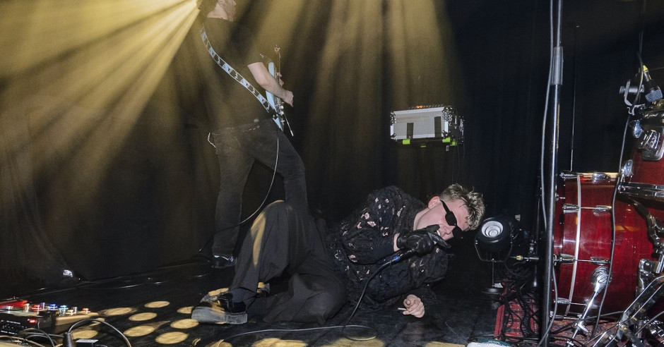 Festivalinfo review: Chalk - 12/03 - Paradiso