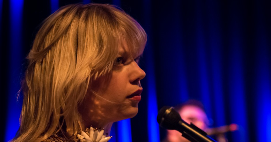 Festivalinfo review: Basia Bulat - 08/05 - Paradiso