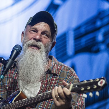 review: Seasick Steve - 10/09 - Effenaar Seasick Steve