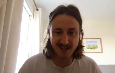 Video: The Wombats wijst naar zichzelf op 'Fix Yourself, Not The World'