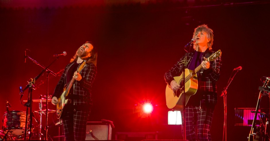 Festivalinfo review: Neil & Liam Finn - 25/01 - Paradiso