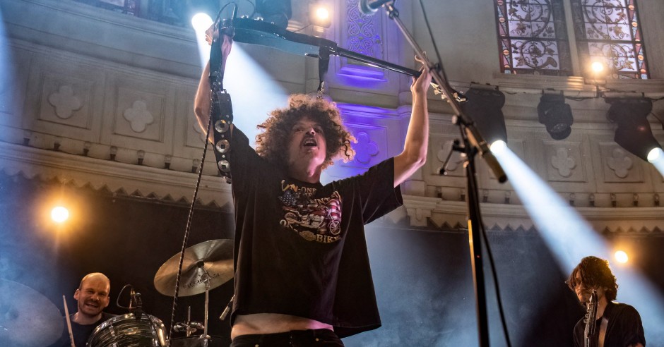 Festivalinfo review: Wolfmother - 11/01 - Paradiso