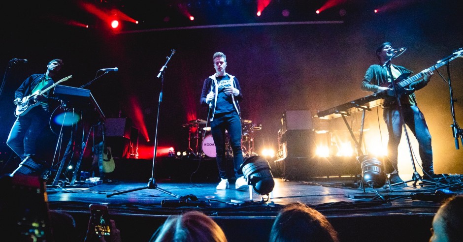 Bekijk de Kodaline - 04/10 - TivoliVredenburg foto's