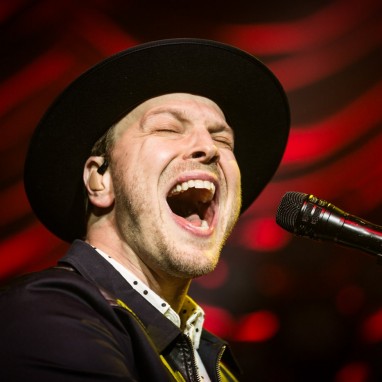 review: Gavin deGraw - 26/04 - TivoliVredenburg Gavin DeGraw