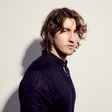Dean Lewis