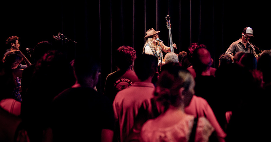 Festivalinfo review: Melissa Carper - 15/08 - TivoliVredenburg
